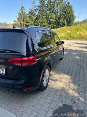 Volkswagen Touran 2,0 TDI / 11O KW, DSG, 2015