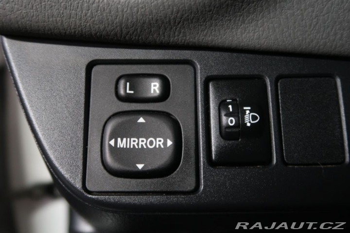 Toyota Yaris 1.5Hybrid,CZ,1Maj,AT 2019