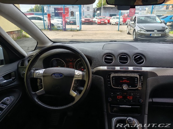 Ford C-MAX 1,6i Eco Boost 118kw ČR 2012