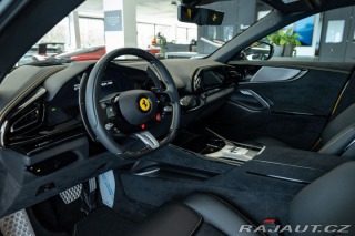 Ferrari Purosangue V12/SoftClose/Pano/Karbon 2025