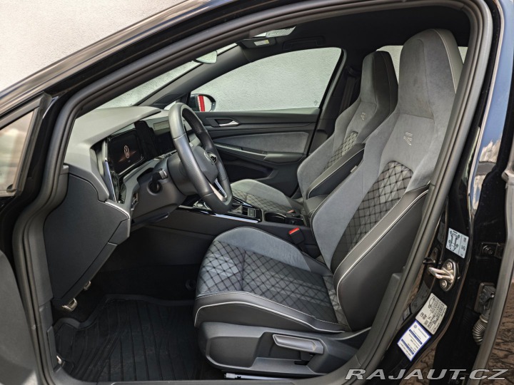 Volkswagen Golf Variant 2.0 TDi R-Line 11 2023