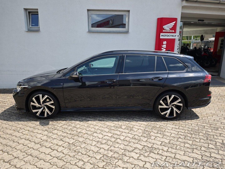 Volkswagen Golf Variant 2.0 TDi R-Line 11 2023