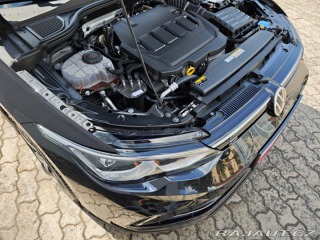 Volkswagen Golf Variant 2.0 TDi R-Line 11 2023