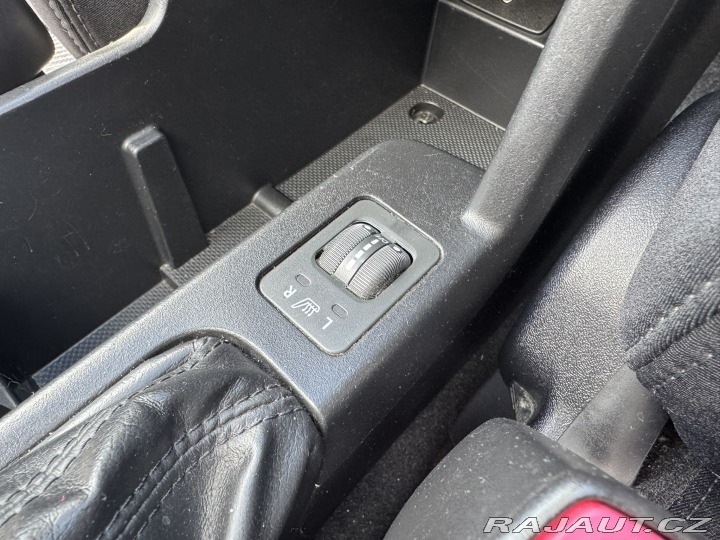 Subaru Forester AUTOMAT 4X4 2,5i 126 KW 2010