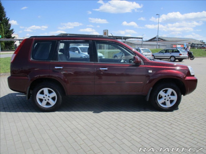 Nissan X-Trail 2,0 i Tažné, po 1 majitel 2007