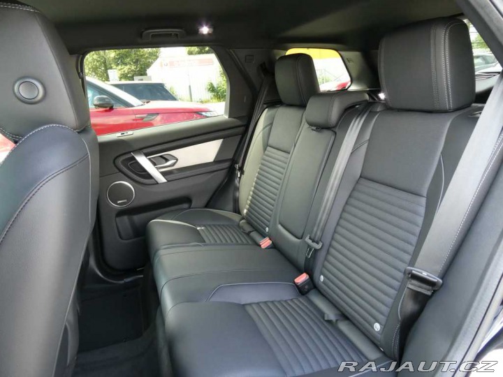 Land Rover Discovery Sport 1,5 Dynamic SE P270e 2026