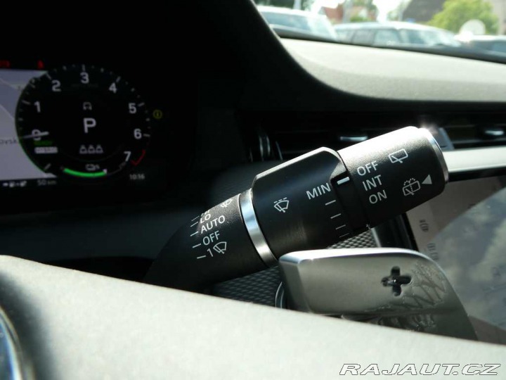 Land Rover Discovery Sport 1,5 Dynamic SE P270e 2026