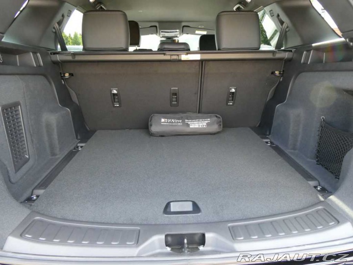 Land Rover Discovery Sport 1,5 Dynamic SE P270e 2025
