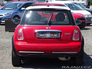Mini Cooper 1.6 85kW KŮŽE PANORAMA 2005
