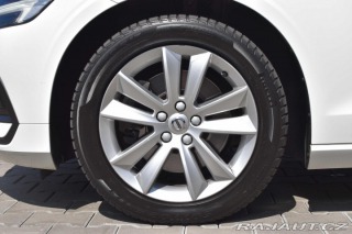 Volvo V60 B4 145kW AUTOMAT*KAMERA*N 2021