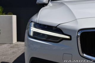 Volvo V60 B4 145kW AUTOMAT*KAMERA*N 2021