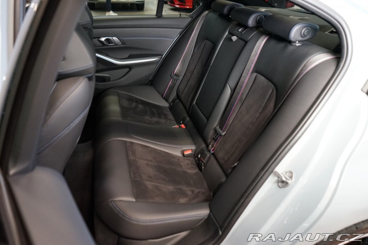 BMW 3 xDRIVE*KAMERA*TAŽ*PANO*SE 2023