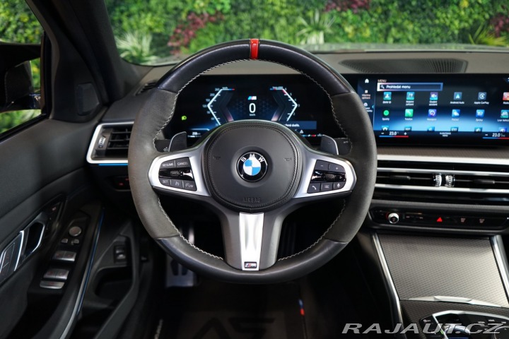 BMW 3 xDRIVE*KAMERA*TAŽ*PANO*SE 2023