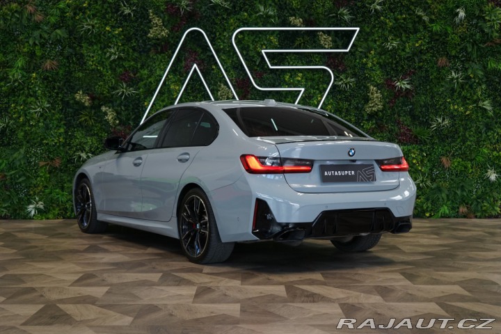 BMW 3 xDRIVE*KAMERA*TAŽ*PANO*SE 2023