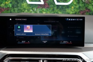 BMW 3 xDRIVE*KAMERA*TAŽ*PANO*SE 2023