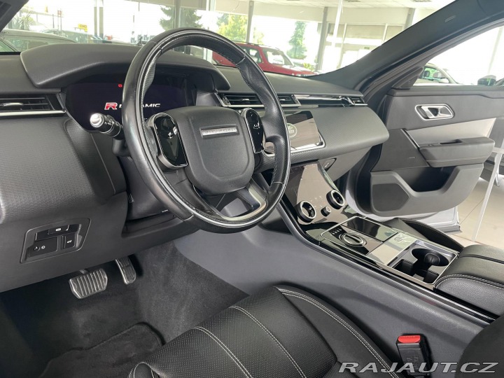 Land Rover Range Rover Velar D240 AWD*R-DYNAMIC*Panora 2018