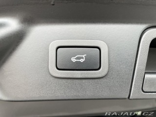 Land Rover Range Rover Velar D240 AWD*R-DYNAMIC*Panora 2018