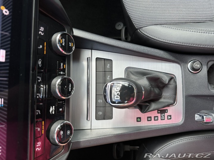 Škoda Octavia 2,0TDI 110kW DSG WEBASTO 2020
