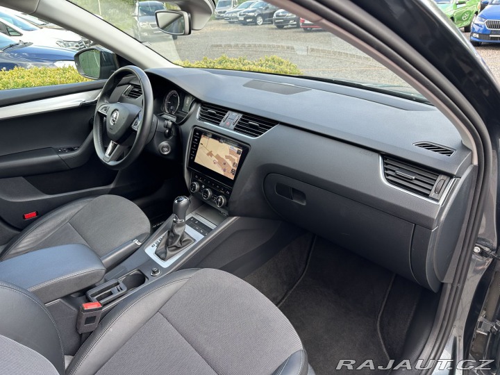 Škoda Octavia 2,0TDI 110kW DSG WEBASTO 2020