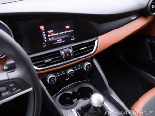 Alfa Romeo Giulia 2,1 132KW CZ MAN NAVI KAM 2019