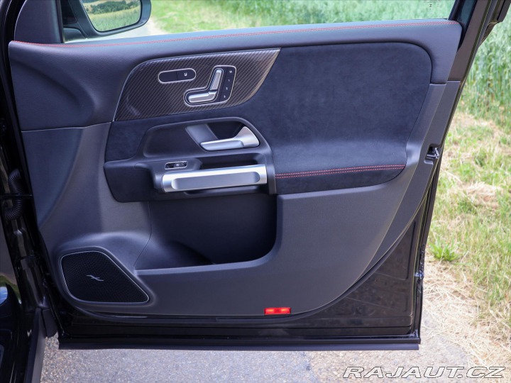 Mercedes-Benz GLB 2,0 200d 4Matic AMG Premi 2025