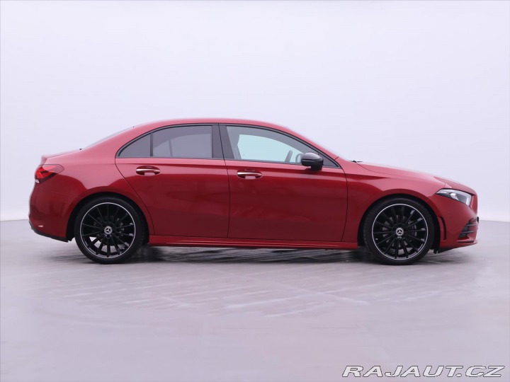 Mercedes-Benz A 2,0 180d Aut. CZ Kůže LED 2022