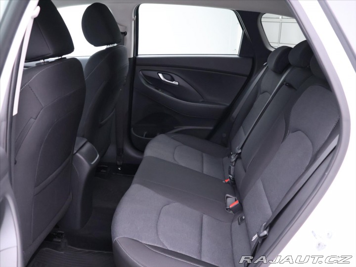Hyundai i30 1,6 T-GDI Aut.klima CZ DP 2021