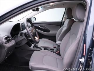 Hyundai i30 1,5 T-GDI Aut. klima CZ D 2023
