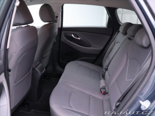 Hyundai i30 1,5 T-GDI Aut. klima CZ D 2023
