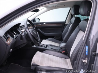 Volkswagen Passat 2,0 TDI DSG Highline 2015