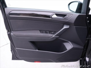 Volkswagen Touran 2,0 TDI 110kW Navi LED 2016