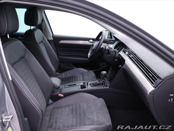 Volkswagen Passat 2,0 TSI 140kW CZ 1.Maj. D 2021