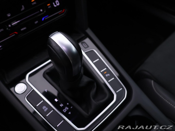 Volkswagen Passat 2,0 TSI 140kW CZ 1.Maj. D 2021