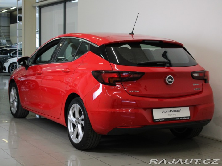 Opel Astra 1,4 T 110kW Dynamic 47 30 2016