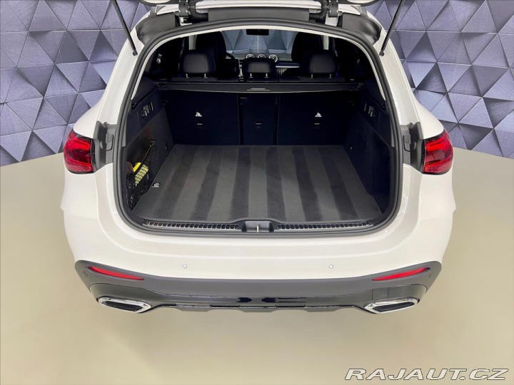 Mercedes-Benz GLC 220d 4MATIC AMG, DISTRONI 2025