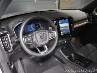 Volvo XC40 2,0 B4 Plus BLIS,Bezklíč 2024