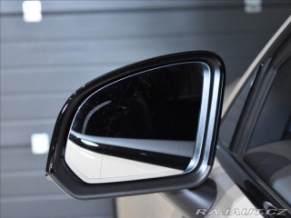Volvo XC40 2,0 B4 Plus BLIS,Bezklíč 2024