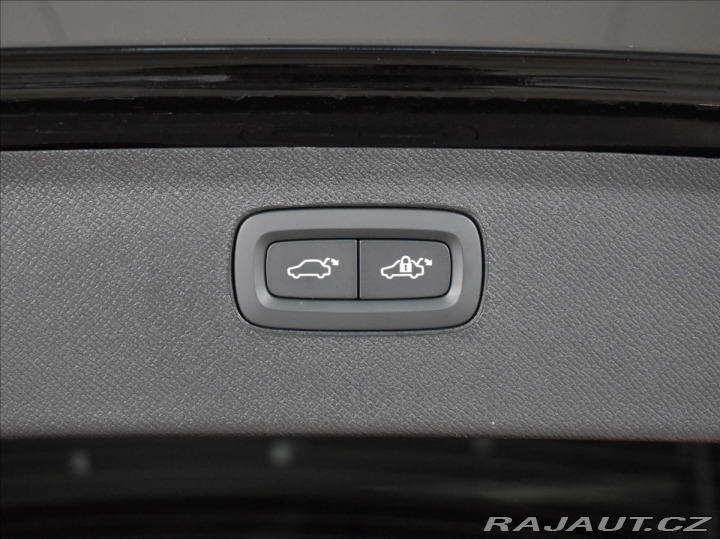 Volvo XC90 2,0 B5 AWD PLUS Ventilace 2024