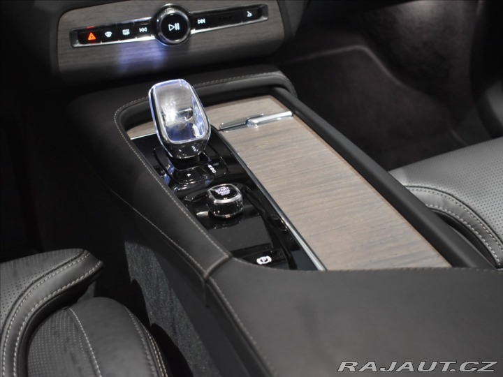 Volvo XC90 2,0 B5 AWD PLUS Ventilace 2024