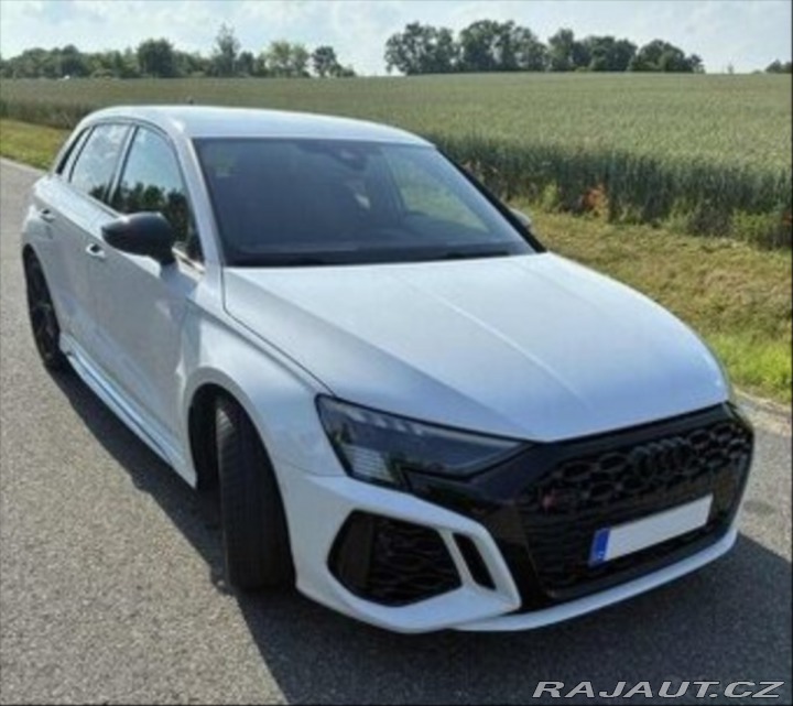 Audi RS3 2,5 SportbackTFSI 294kW 2023