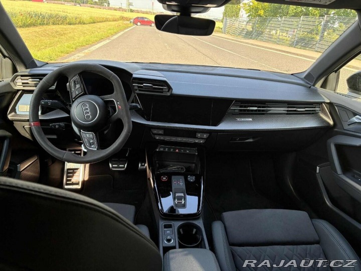 Audi RS3 2,5 SportbackTFSI 294kW 2023