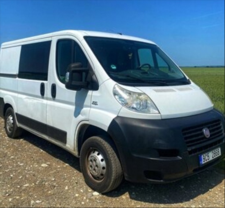Fiat Ducato 2,2   Obytná dodávka