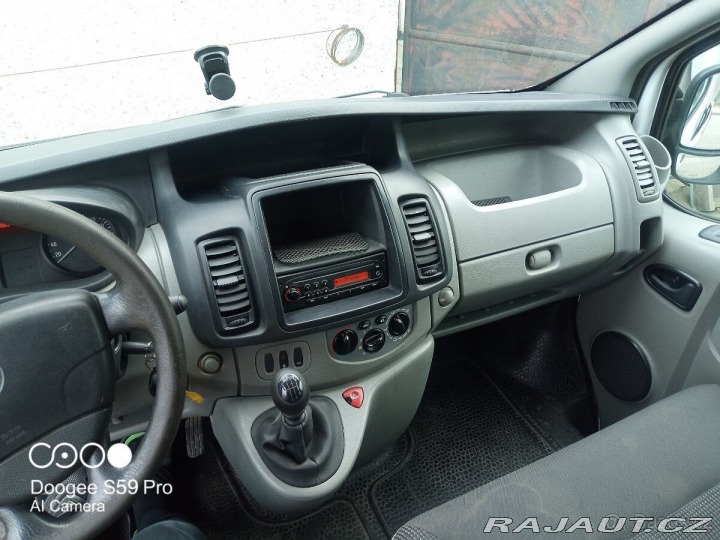 Opel Vivaro 2,0 84kW L1H1 2012