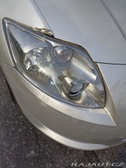 Toyota Auris 94000km. Automatická prev 2007