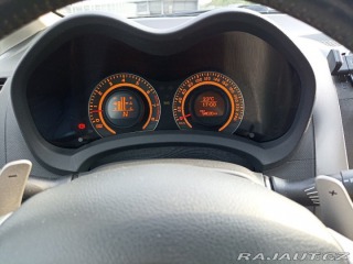Toyota Auris 94000km. Automatická prev 2007