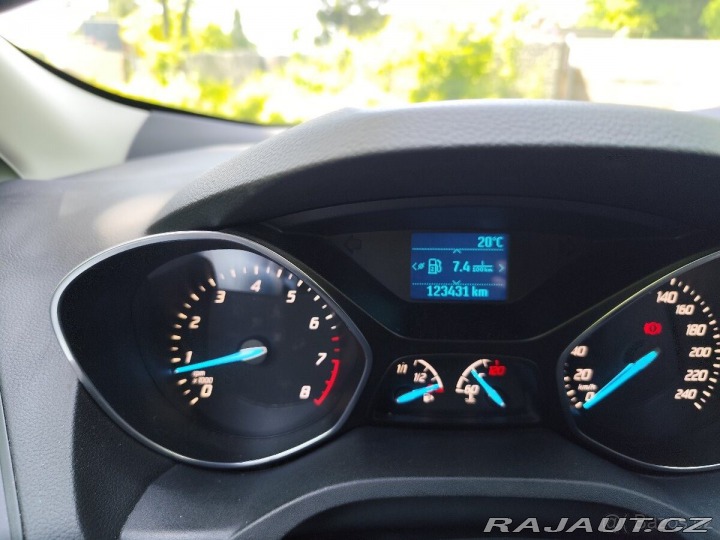 Ford Kuga 1,6 Titanium 2013