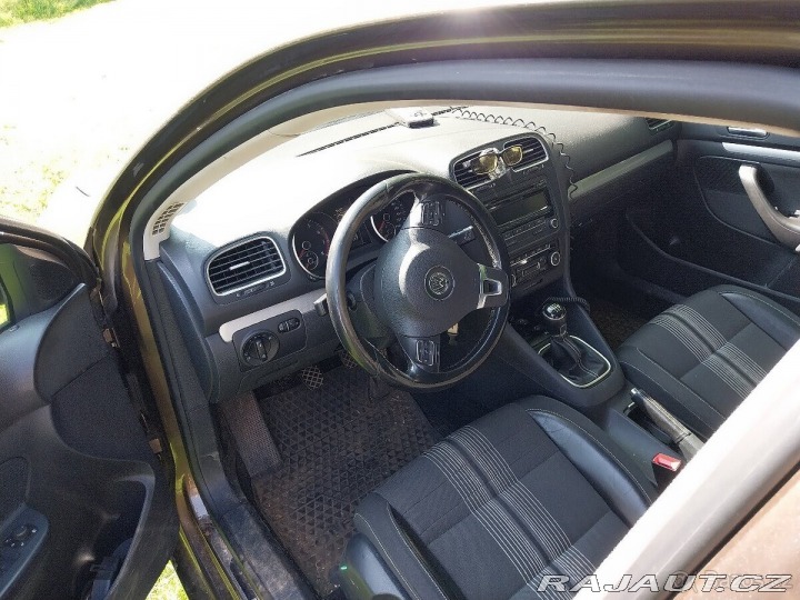 Volkswagen Golf 1,4 6 tsi 90 kW kombi 1800