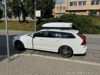 Volvo V90 2,0   MOMENTUM, 2018, D4 2018