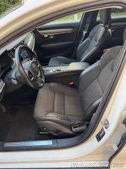 Volvo V90 2,0   MOMENTUM, 2018, D4 2018