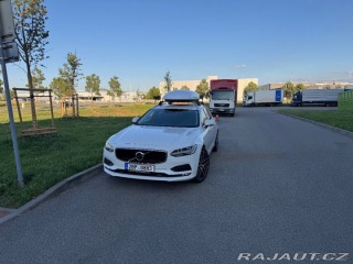Volvo V90 2,0   MOMENTUM, 2018, D4 2018